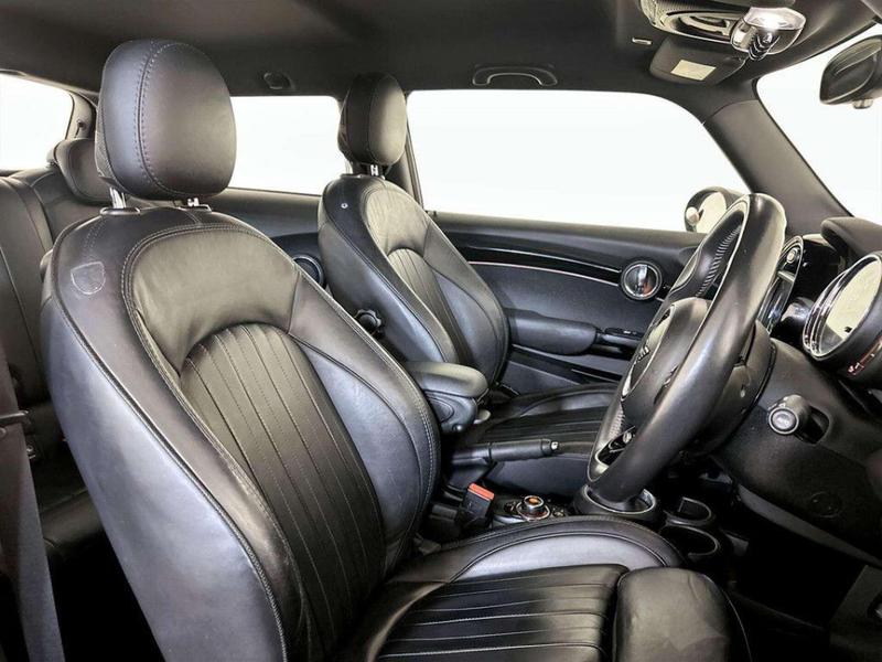 Used MINI Hatch 2019 for sale - 76826154: Photo 13