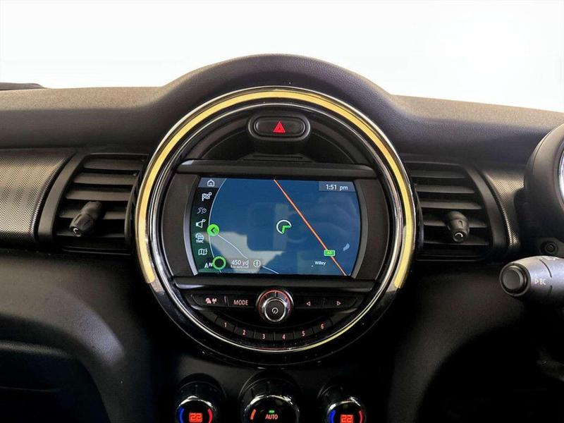 Used MINI Hatch 2019 for sale - 76826154: Photo 21