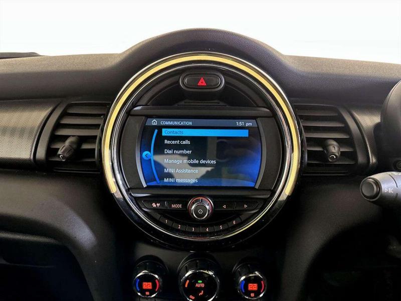 Used MINI Hatch 2019 for sale - 76826154: Photo 24