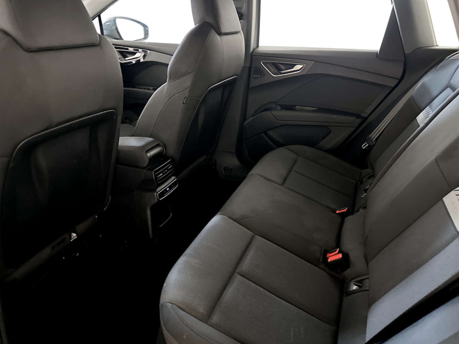 Used Audi Q4 e-tron 2022 for sale - 77452529: Photo 14