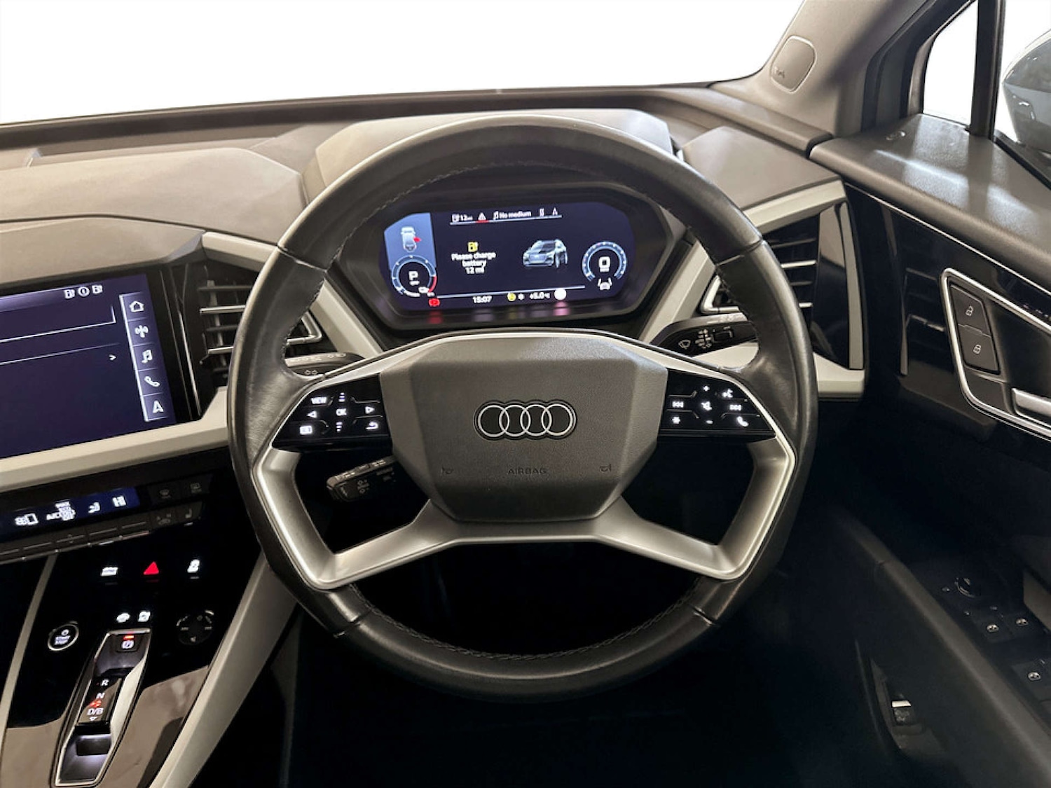 Used Audi Q4 e-tron 2022 for sale - 77452529: Photo 16