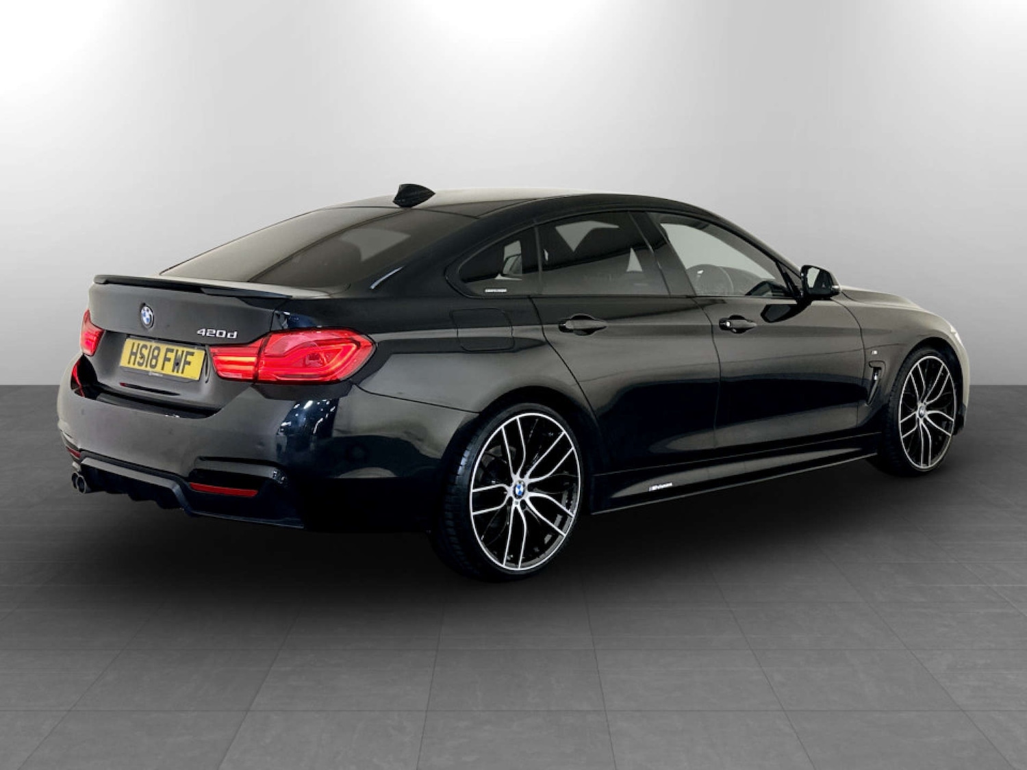 Used BMW 4 Series 2018 for sale - 77326102: Photo 10