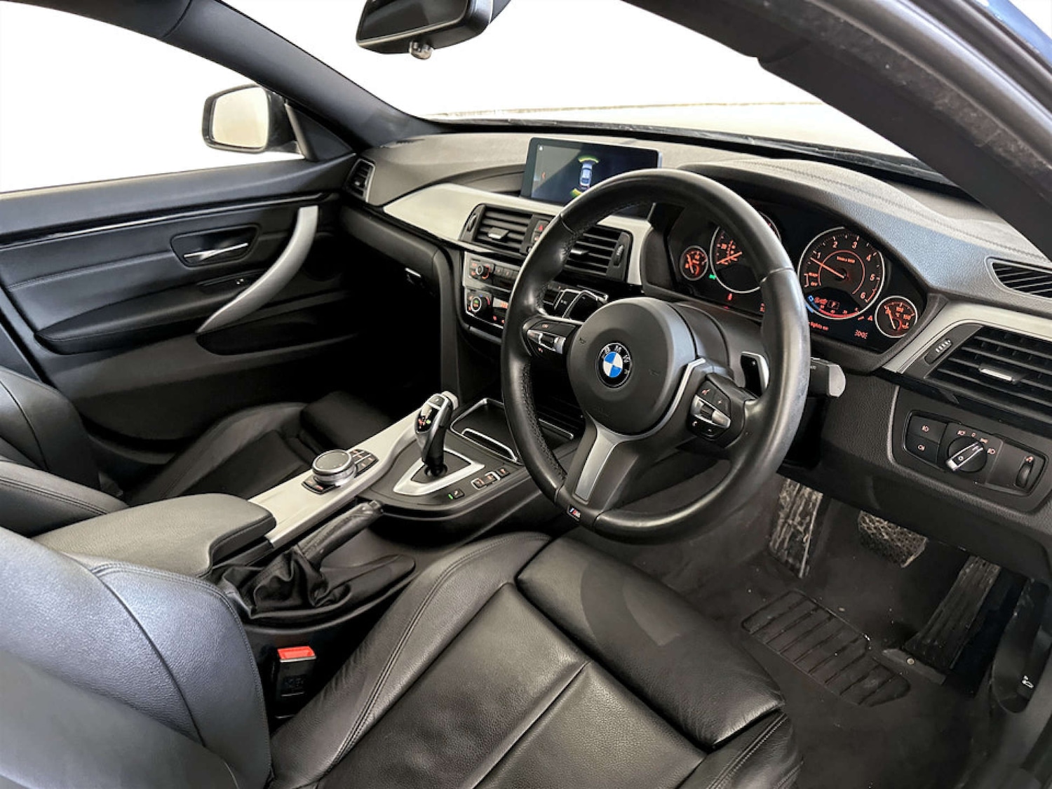 Used BMW 4 Series 2018 for sale - 77326102: Photo 15
