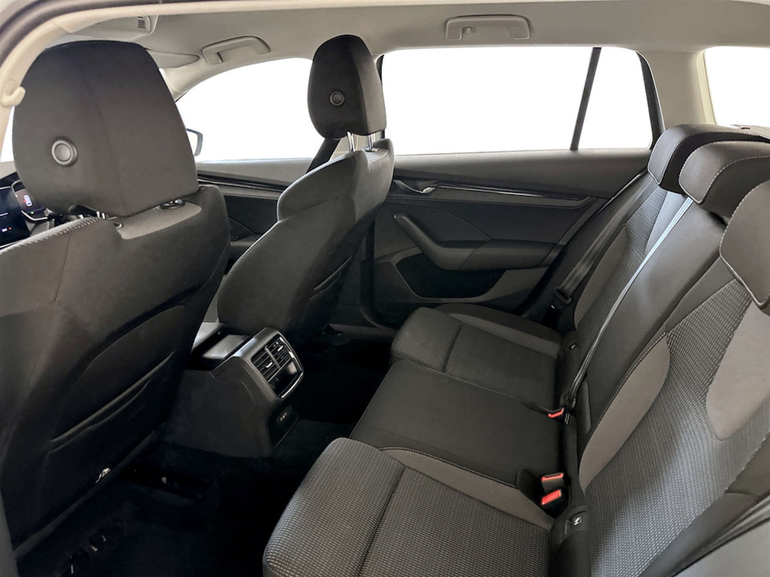 Used Skoda Octavia 2021 for sale - 77408995: Photo 14