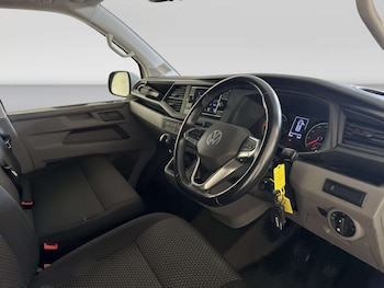 Used Volkswagen Transporter 2022 for sale - 79359149: Photo