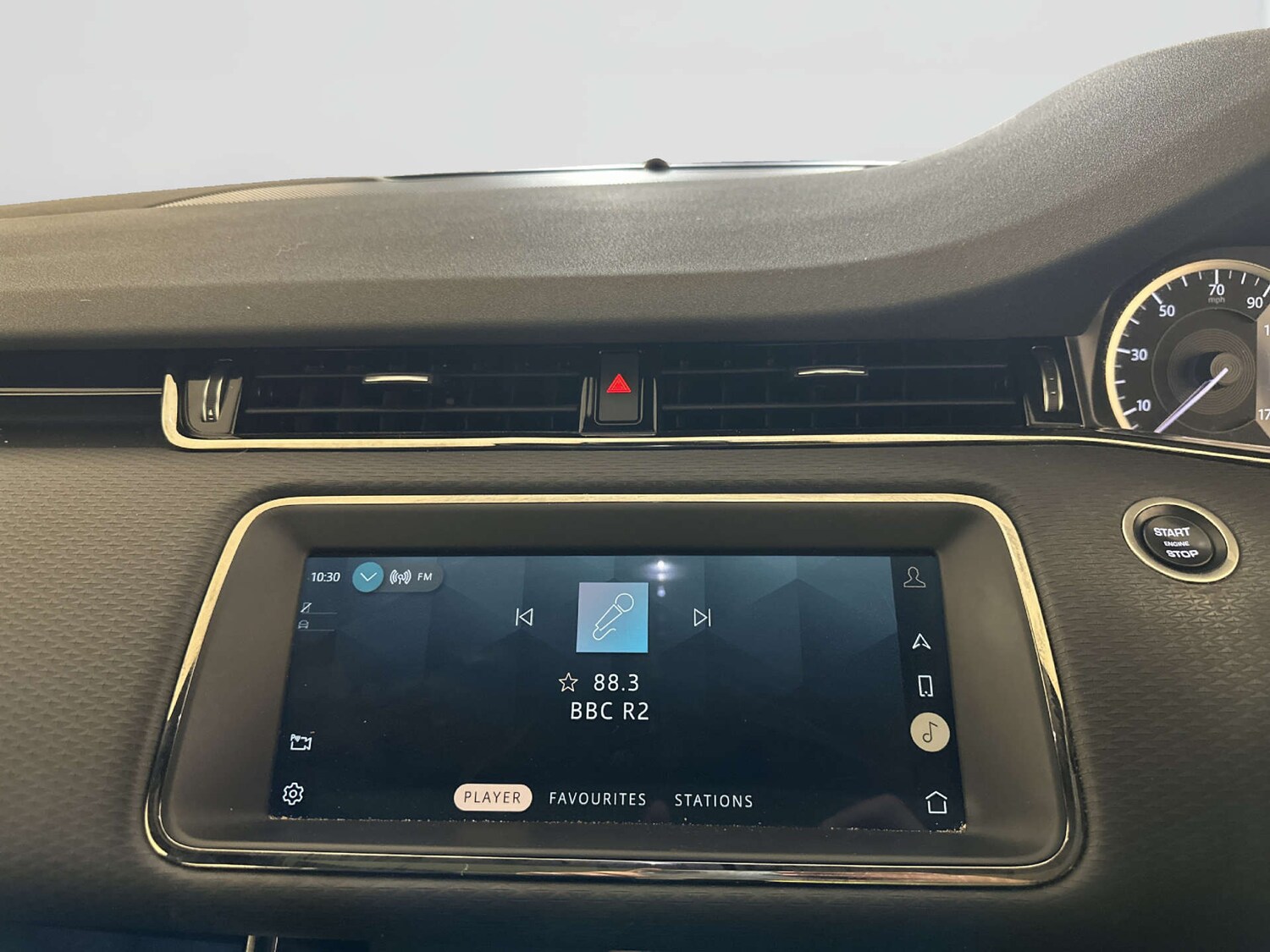 Used Land Rover Range Rover Evoque 2023 for sale - 77950416: Photo 22