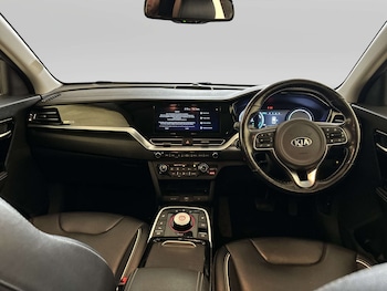 Used Kia Niro 2021 for sale - 78944020: Photo