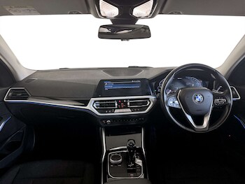 Used BMW 3 Series 2019 for sale - 77297305: Photo