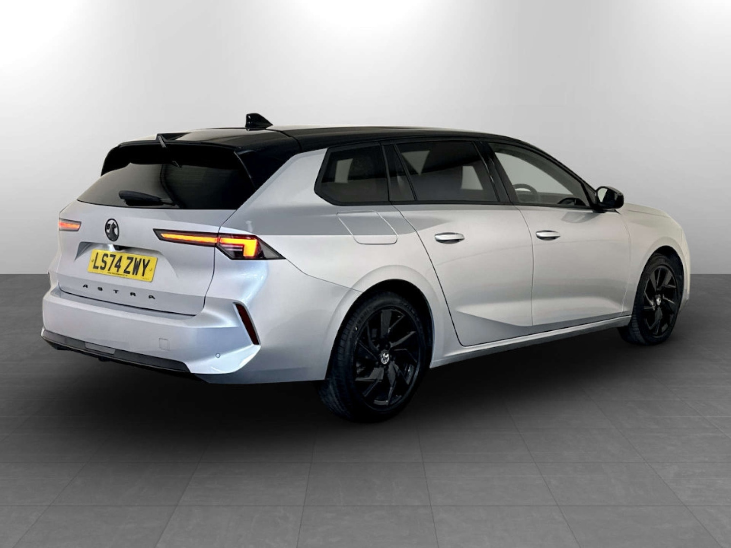 Used Vauxhall Astra 2024 for sale - 77780994: Photo 10