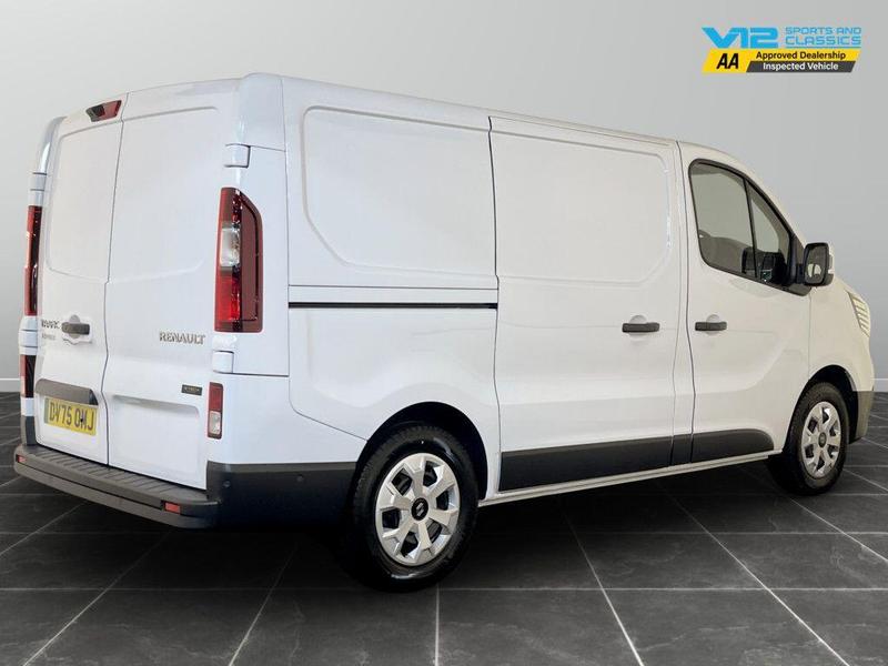 Used Renault Trafic E-Tech 2025 for sale - 76568592: Photo 9
