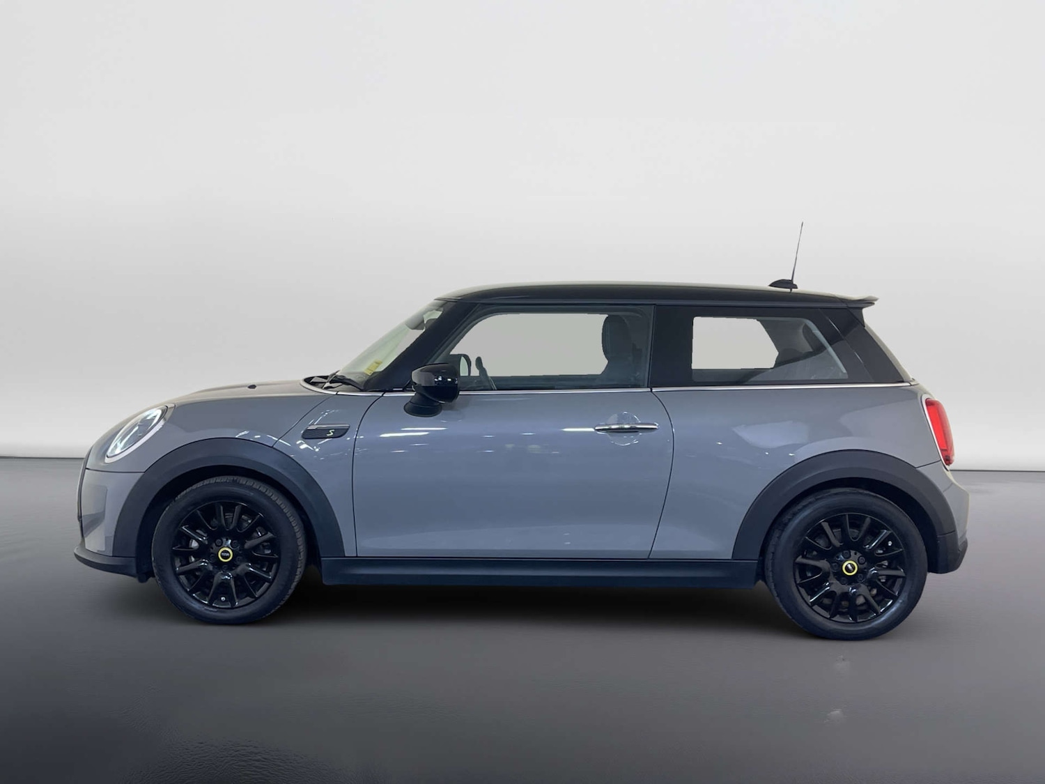 Used MINI Hatch 2022 for sale - 77953350: Photo 7