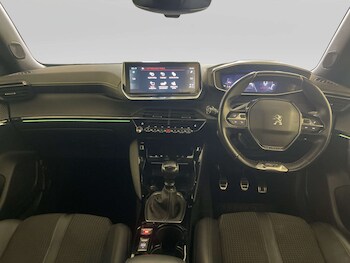 Used Peugeot 2008 2021 for sale - 79009956: Photo