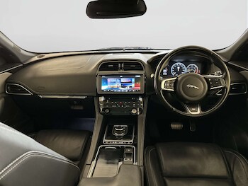 Used Jaguar F-Pace 2017 for sale - 78426589: Photo