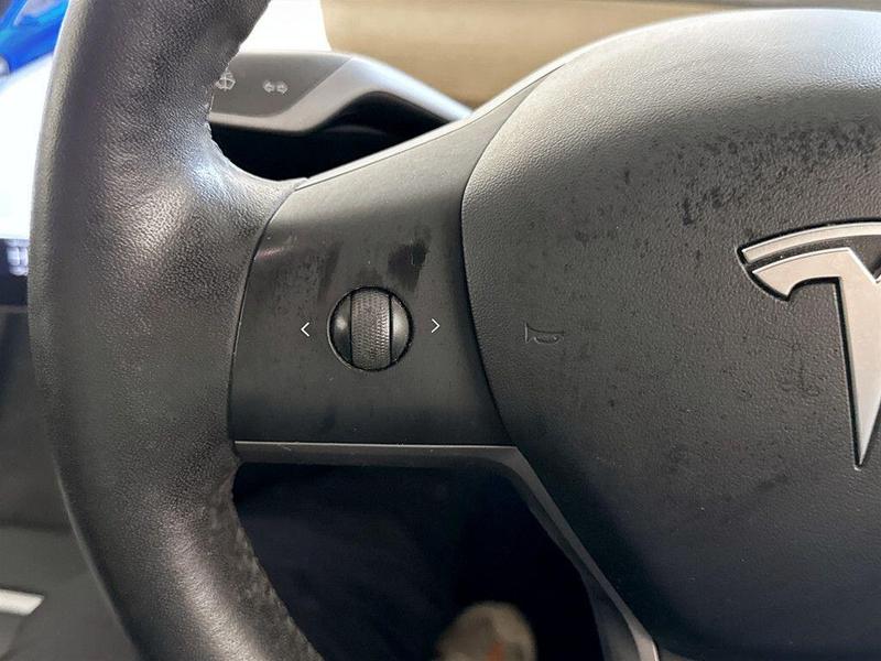Used Tesla Model 3 2021 for sale - 76616244: Photo 17