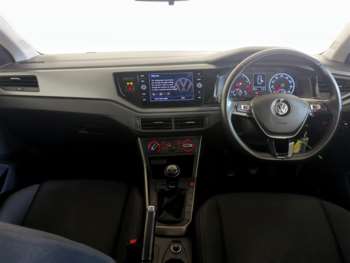 Used Volkswagen Polo 2018 for sale - 74540185: Photo