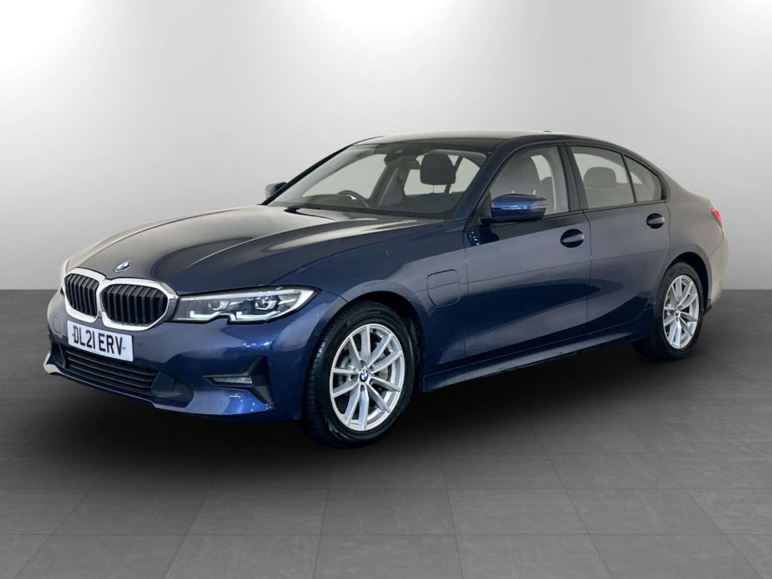 Used BMW 3 Series 2021 for sale - 77408964: Photo 5