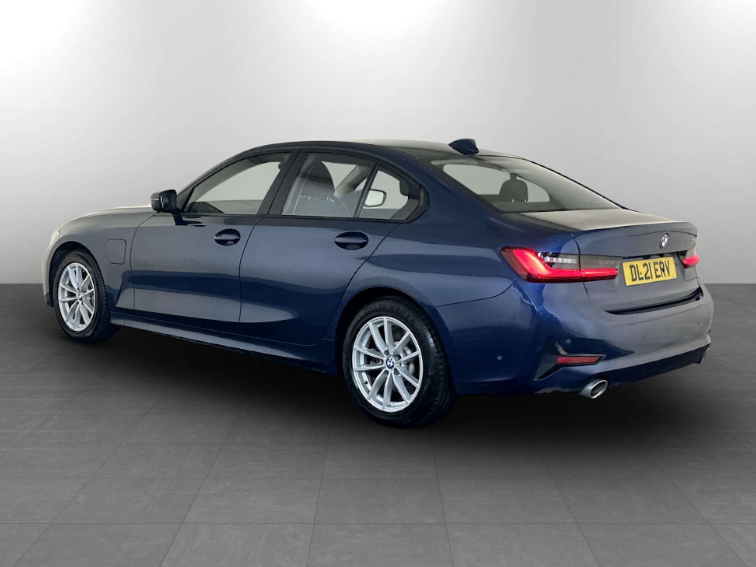 Used BMW 3 Series 2021 for sale - 77408964: Photo 7