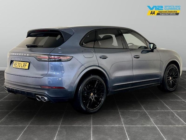 Used Porsche Cayenne 2020 for sale - 76168293: Photo 10