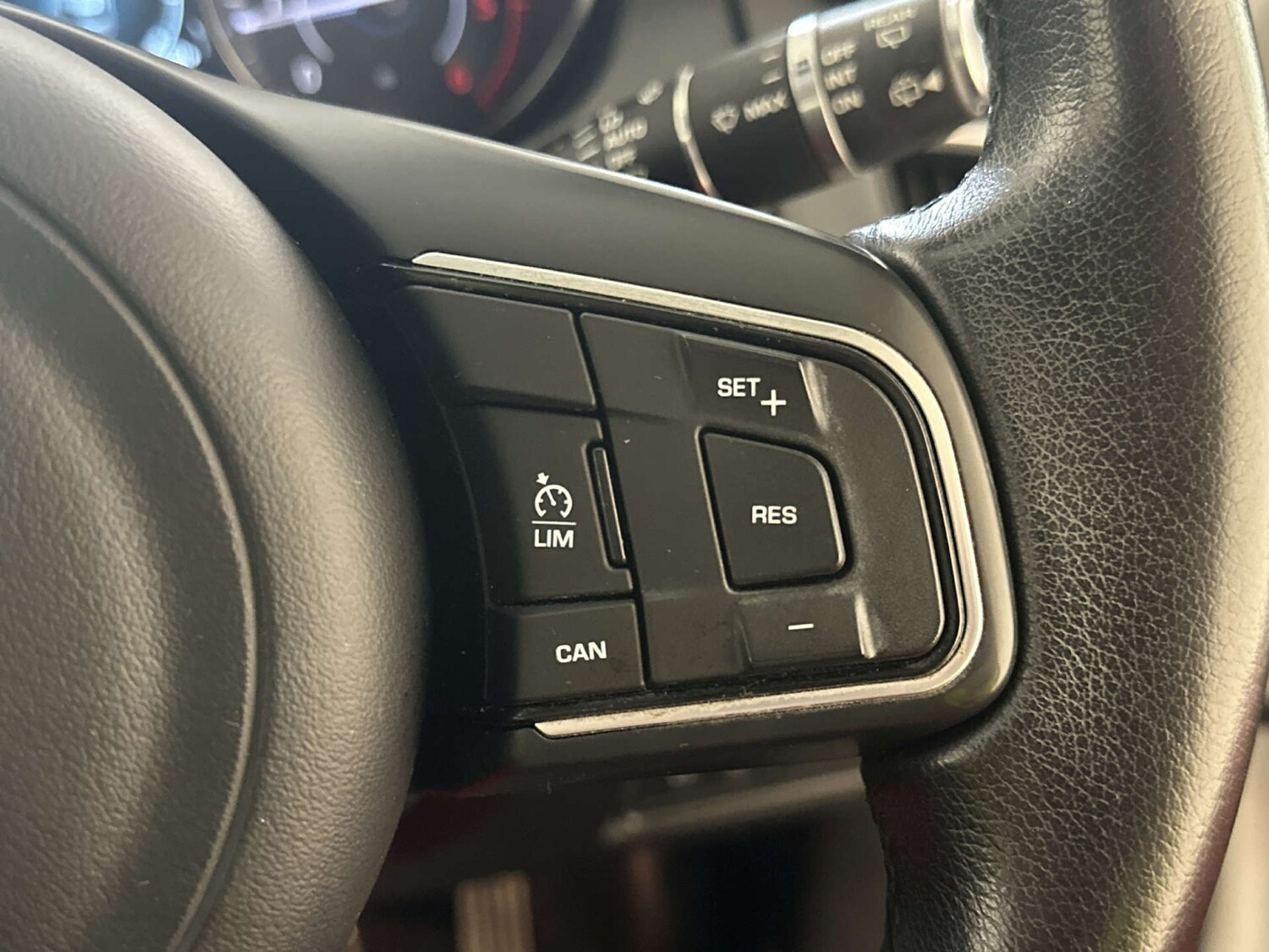 Used Jaguar E-Pace 2020 for sale - 77934001: Photo 19