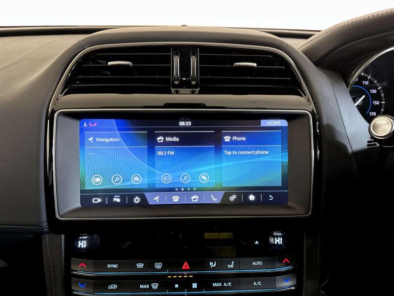 Used Jaguar F-Pace 2018 for sale - 76862342: Photo 22