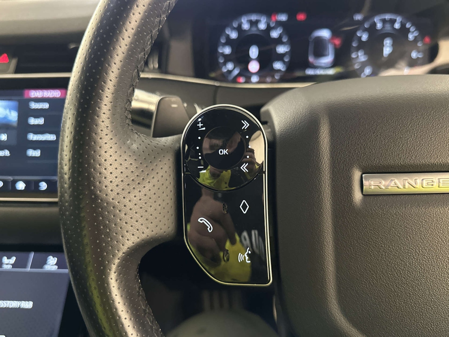 Used Land Rover Range Rover Evoque 2019 for sale - 77850754: Photo 18