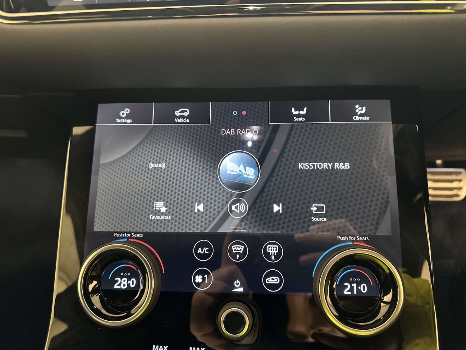 Used Land Rover Range Rover Evoque 2019 for sale - 77850754: Photo 25