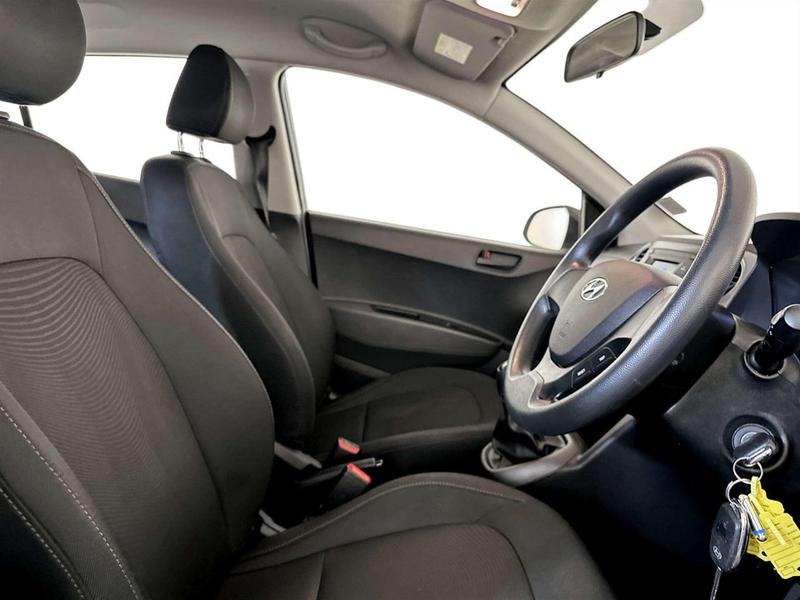 Used Hyundai i10 2018 for sale - 77055890: Photo 13