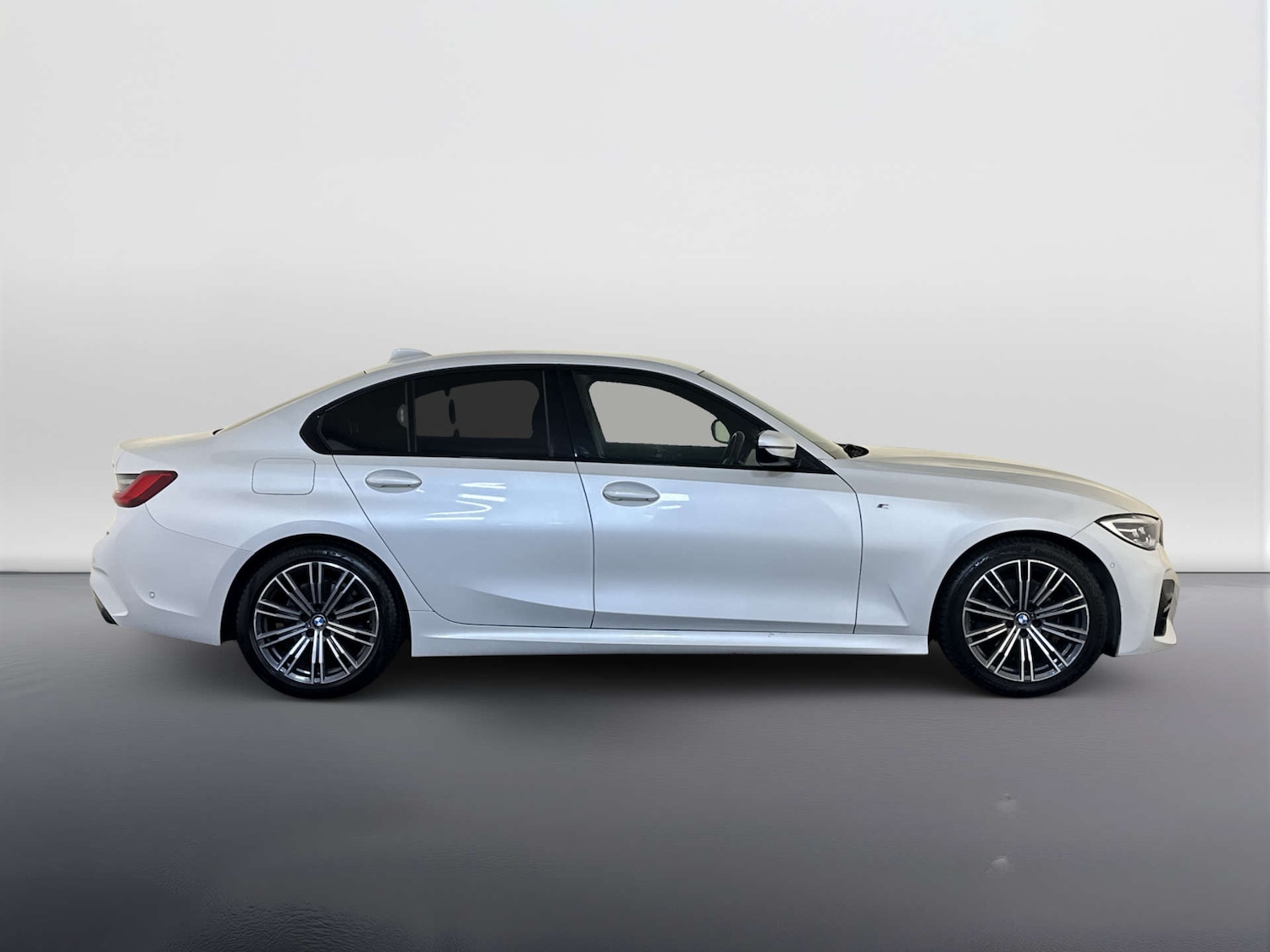 Used BMW 3 Series 2021 for sale - 78045928: Photo 11