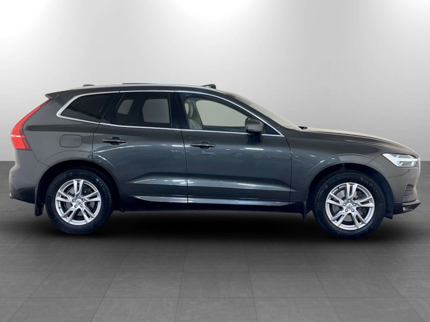 Used Volvo XC60 2018 for sale - 77609471: Photo 11