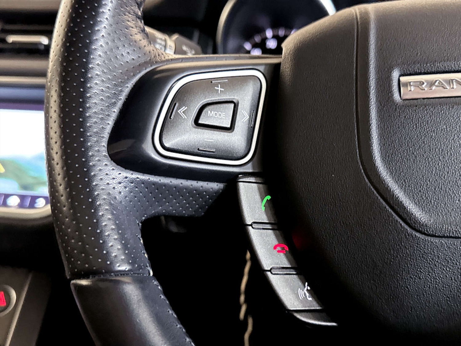 Used Land Rover Range Rover Evoque 2018 for sale - 77662736: Photo 17