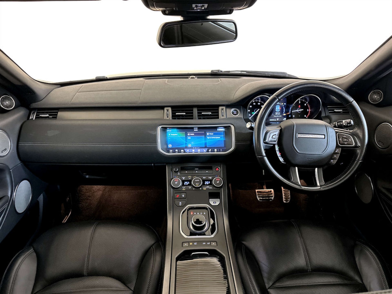 Used Land Rover Range Rover Evoque 2018 for sale - 77662736: Photo 3