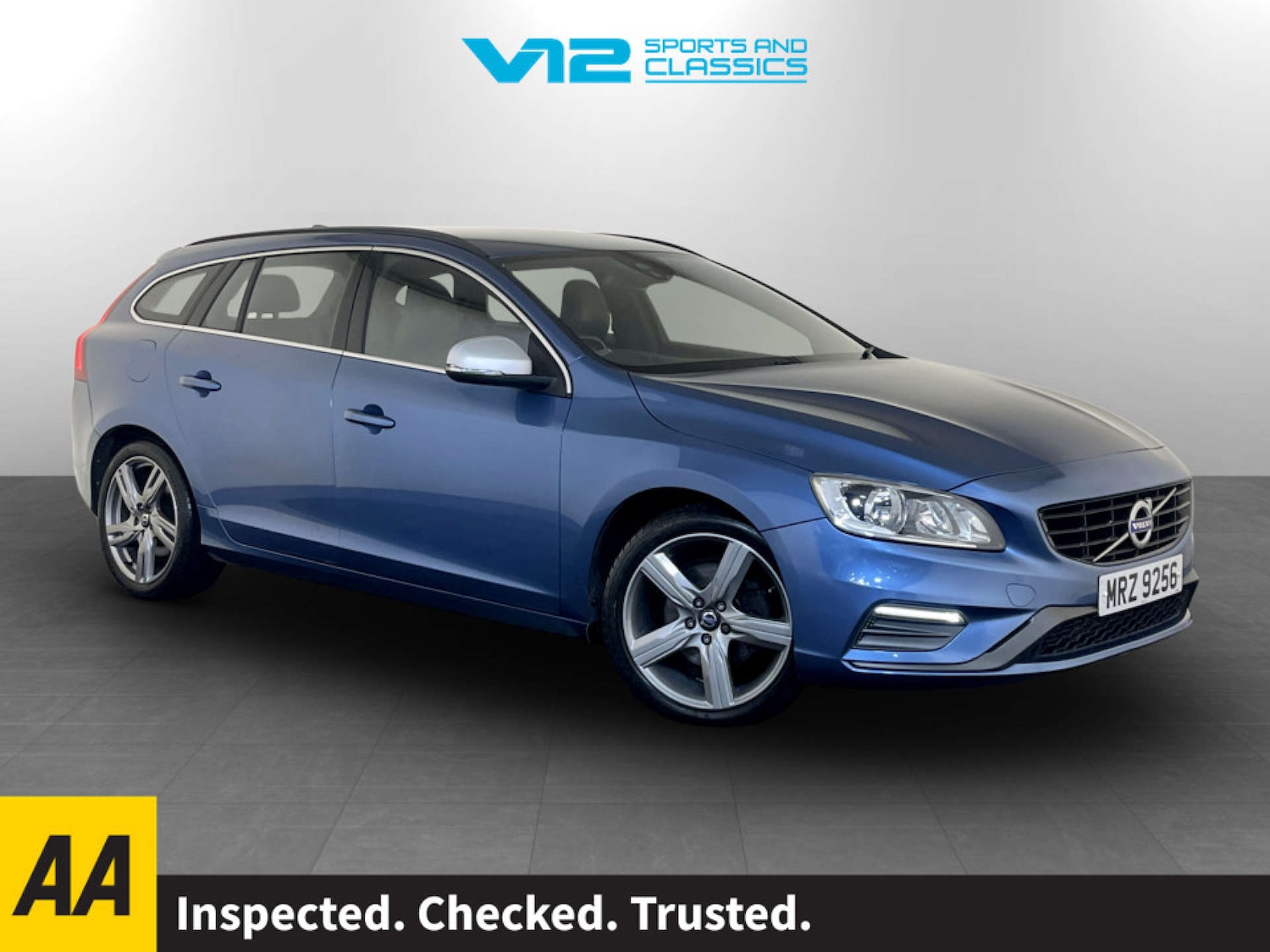 Used Volvo V60 2017 for sale - 77621933: Photo 1