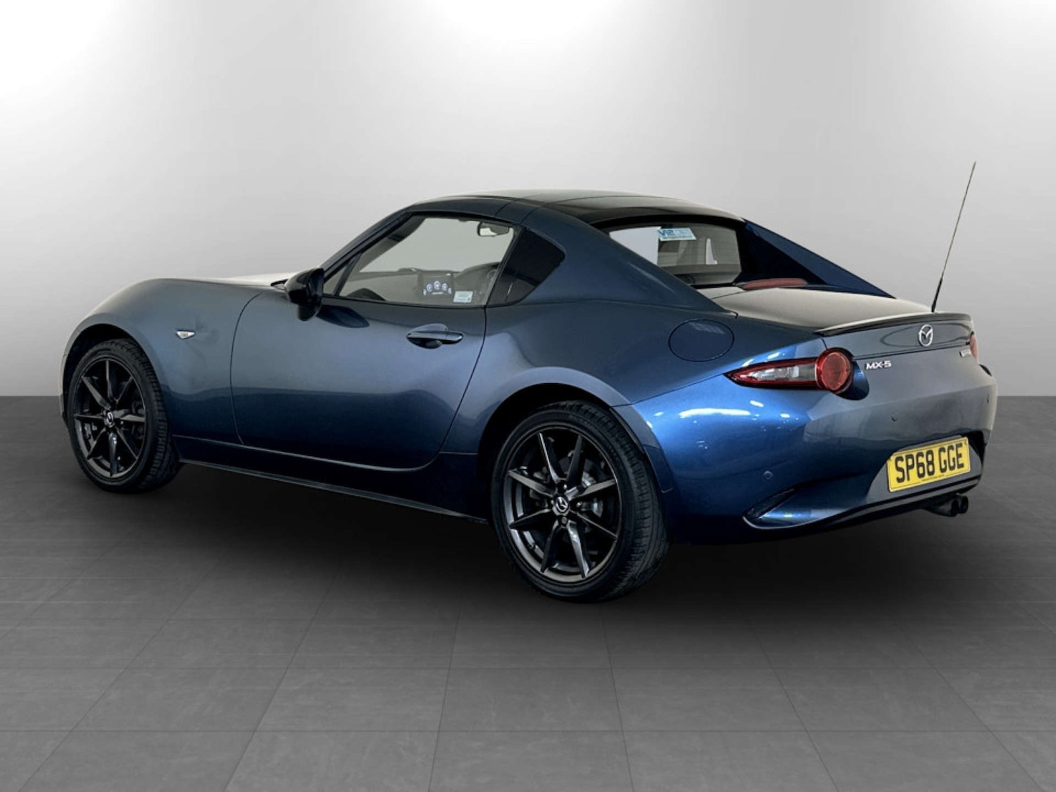 Used Mazda MX-5 2018 for sale - 77185089: Photo 8