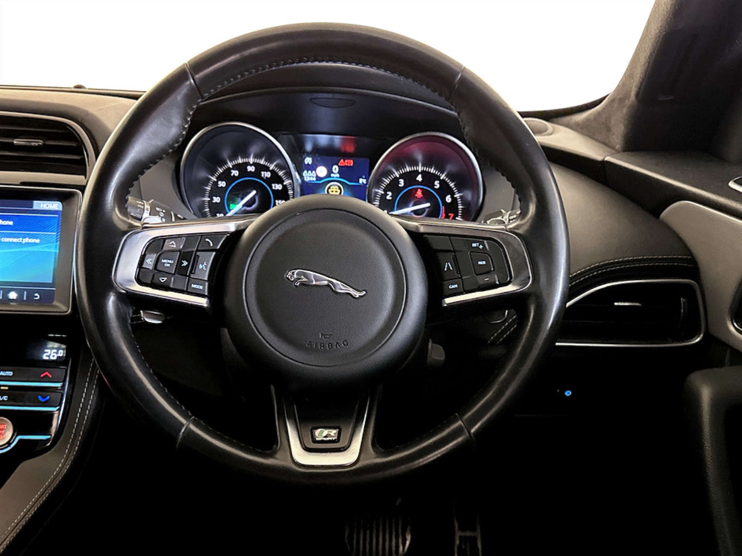 Used Jaguar F-Pace 2019 for sale - 77185216: Photo 16