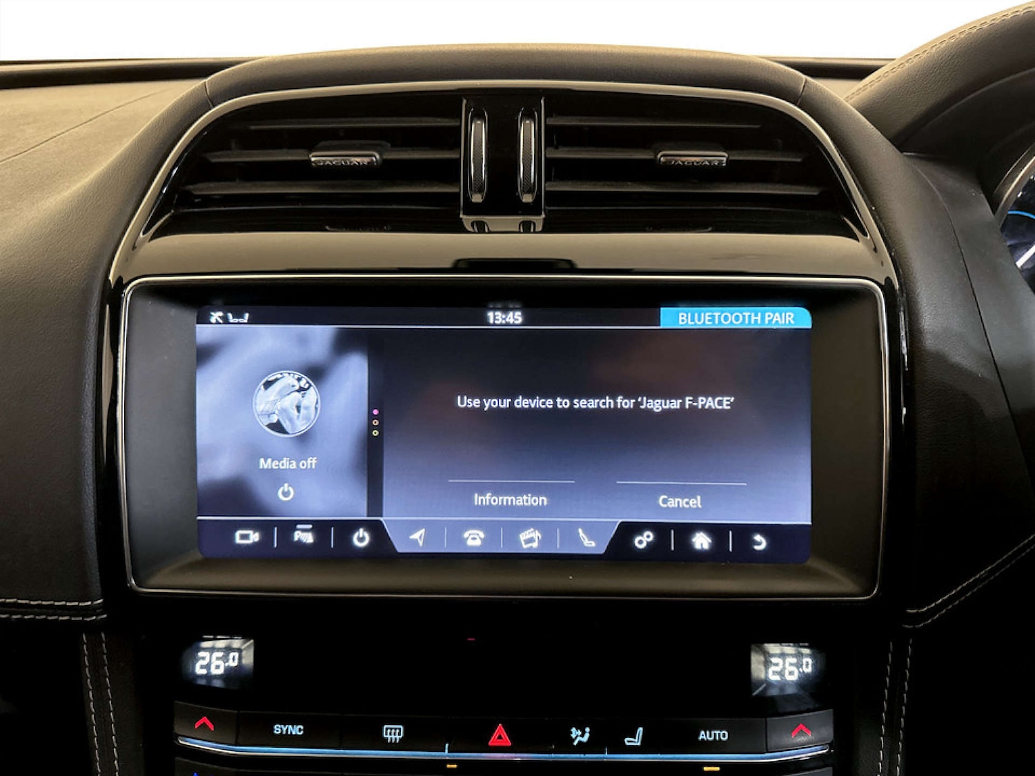 Used Jaguar F-Pace 2019 for sale - 77185216: Photo 22