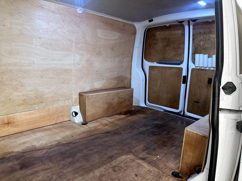 Used Volkswagen Transporter 2023 for sale - 76422048: Photo 14