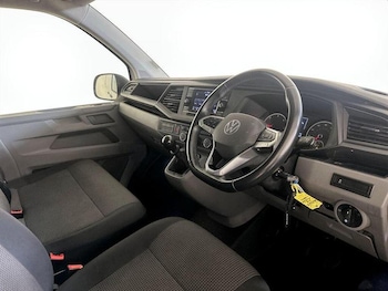 Used Volkswagen Transporter 2023 for sale - 76422048: Photo