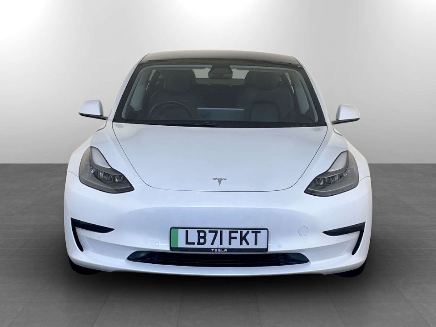 Used Tesla Model 3 2021 for sale - 77342240: Photo 1