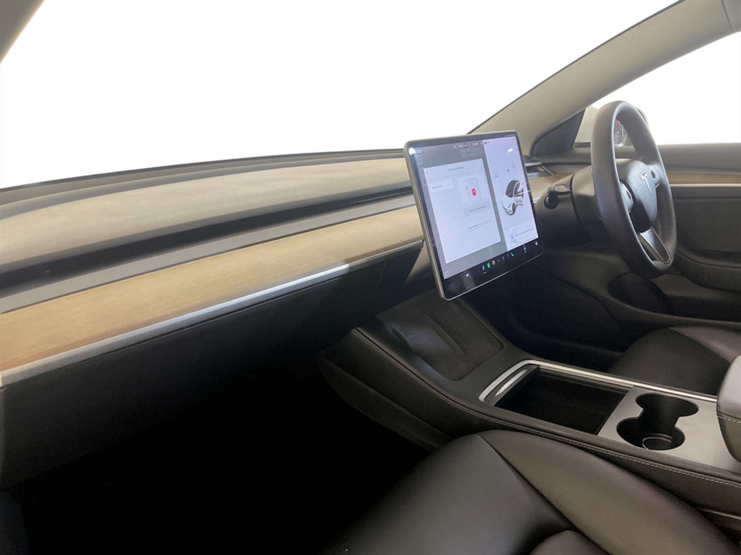 Used Tesla Model 3 2021 for sale - 77342240: Photo 11