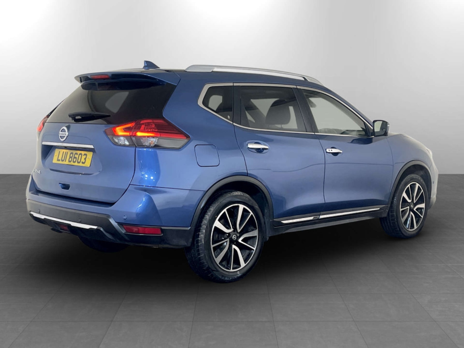 Used Nissan X-Trail 2022 for sale - 77547723: Photo 10