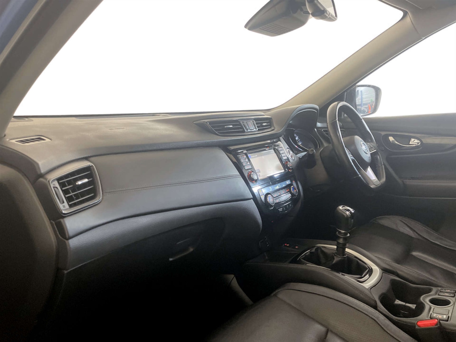 Used Nissan X-Trail 2022 for sale - 77547723: Photo 12