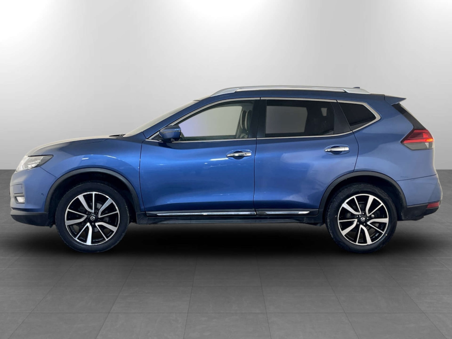 Used Nissan X-Trail 2022 for sale - 77547723: Photo 7