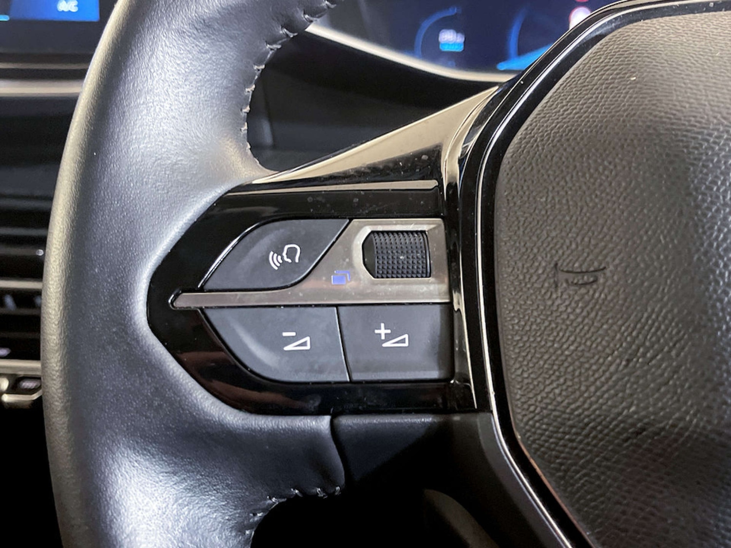 Used Peugeot 208 2022 for sale - 77643143: Photo 19