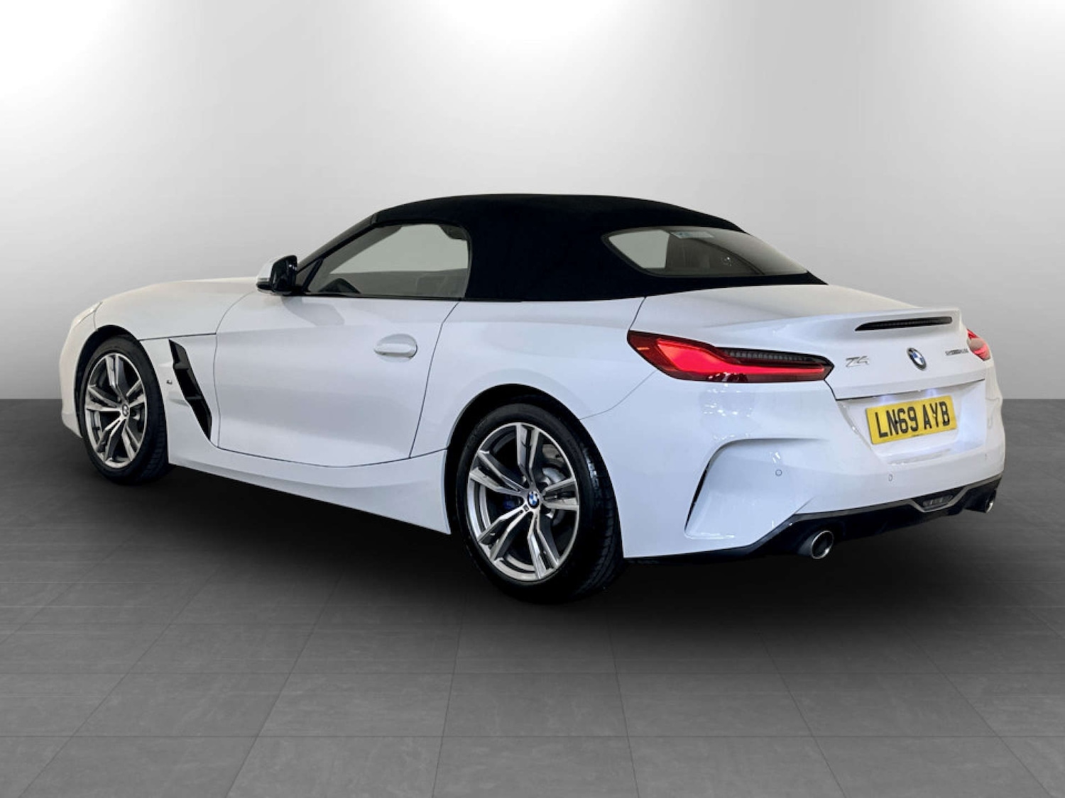 Used BMW Z4 2019 for sale - 77185104: Photo 8