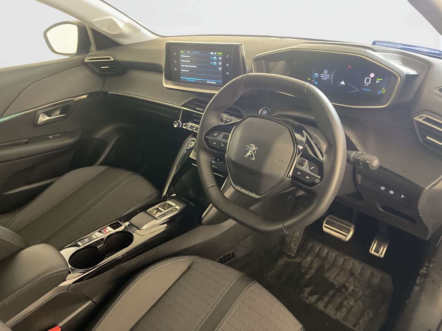 Used Peugeot 208 2023 for sale - 77934069: Photo 15