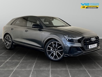 Audi - Q8