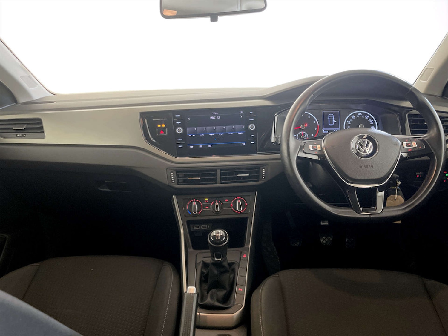 Used Volkswagen Polo 2020 for sale - 77289420: Photo 3