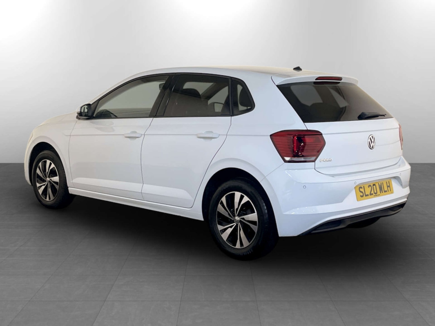 Used Volkswagen Polo 2020 for sale - 77289420: Photo 8