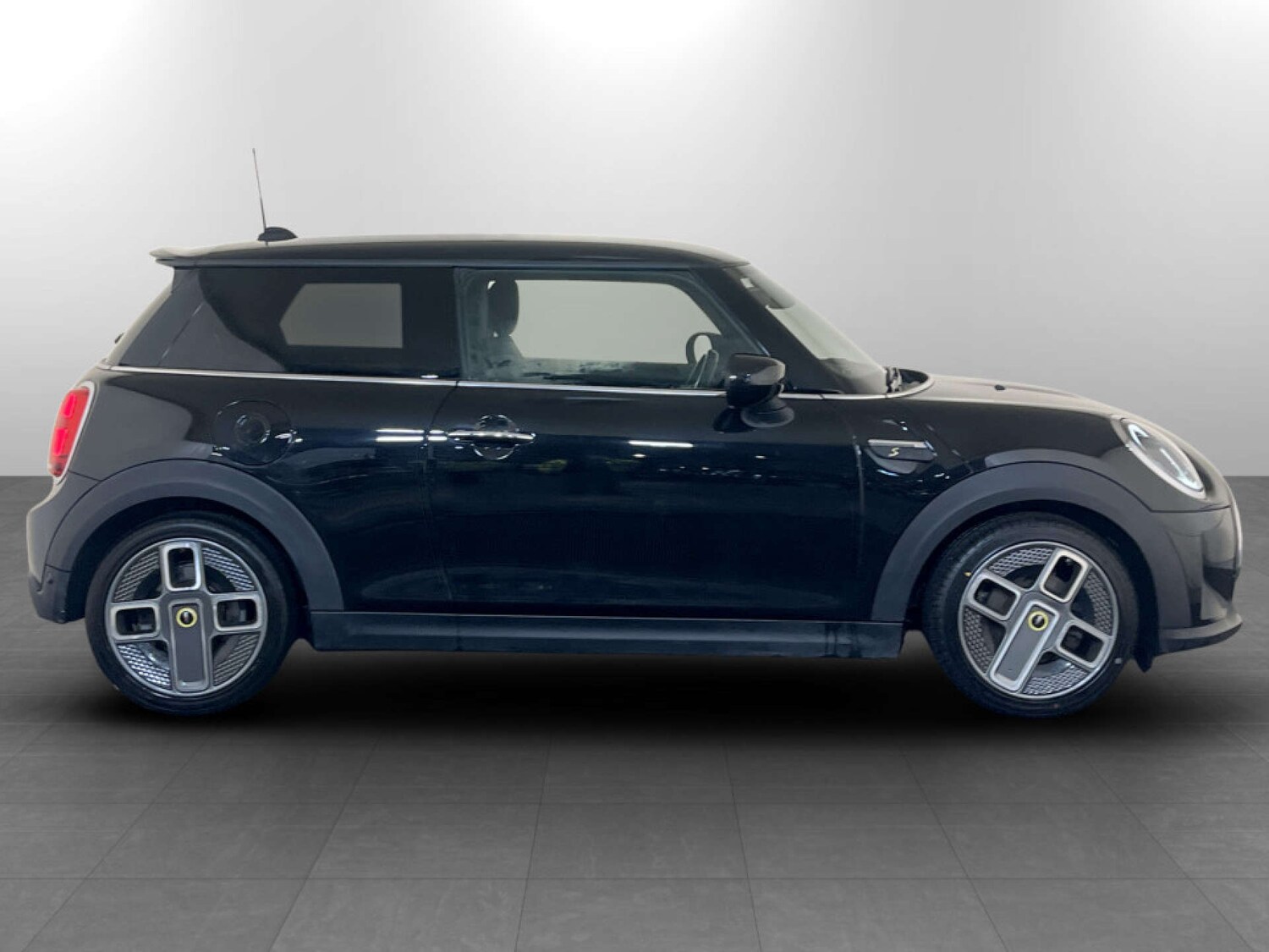 Used MINI Hatch 2021 for sale - 77469951: Photo 11