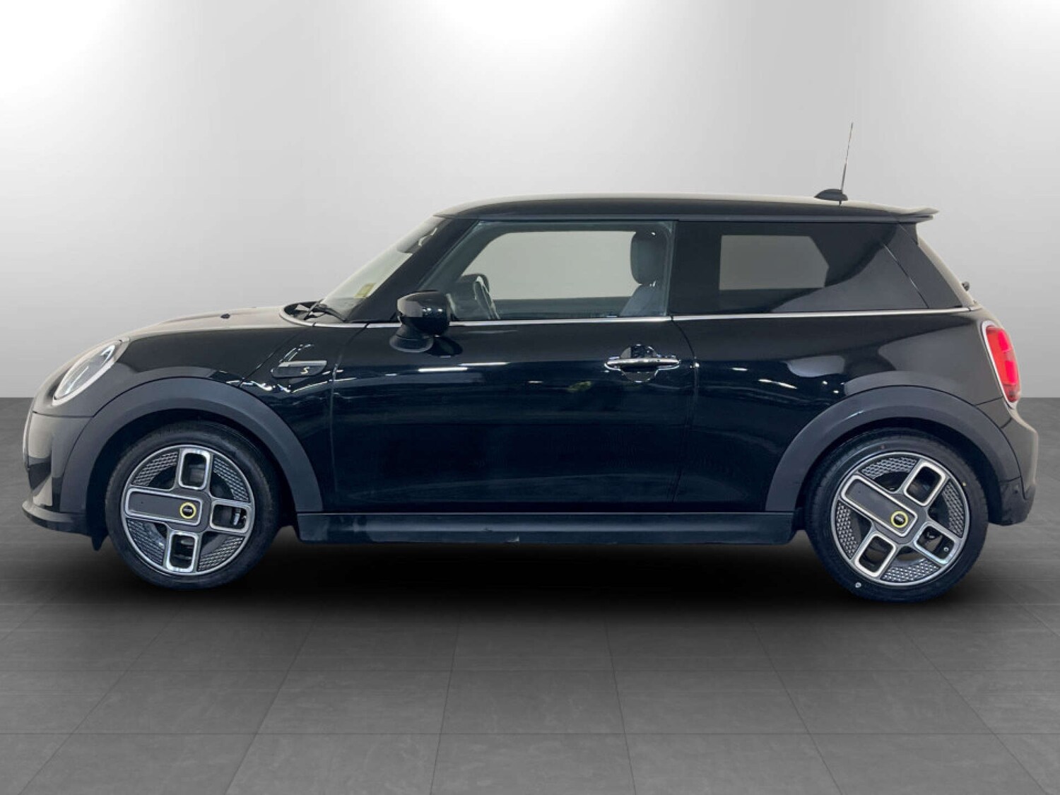 Used MINI Hatch 2021 for sale - 77469951: Photo 7